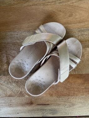 Vionic Metallic Gold Cross-Strap Slide Sandals
